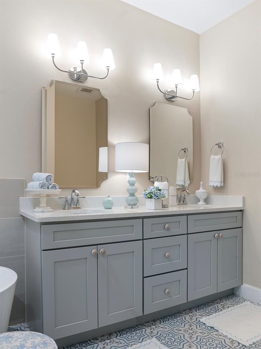 Image 27 of 43 For 15 Ocean Crest Way 1312