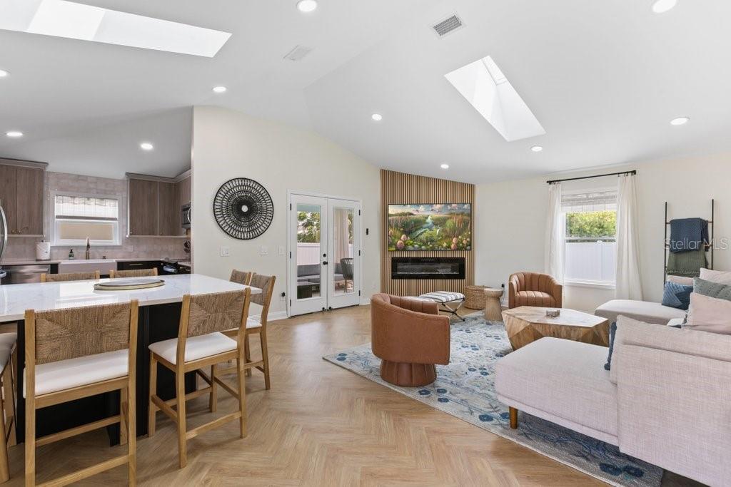 Image 10 of 68 For 77 Aloha Circle