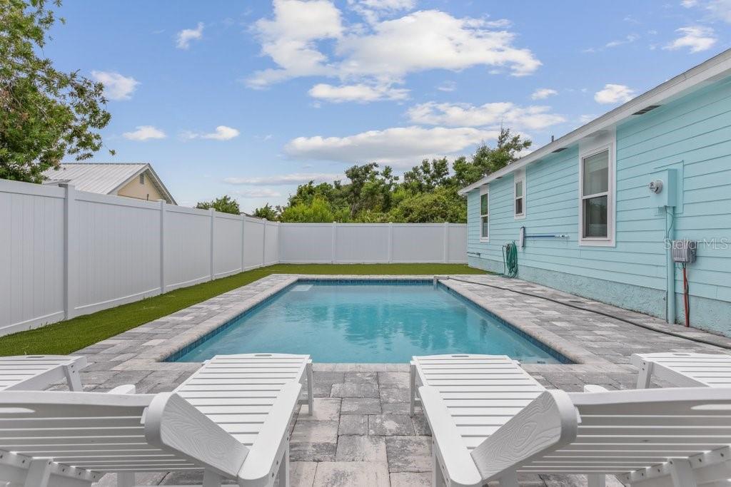 Image 2 of 68 For 77 Aloha Circle