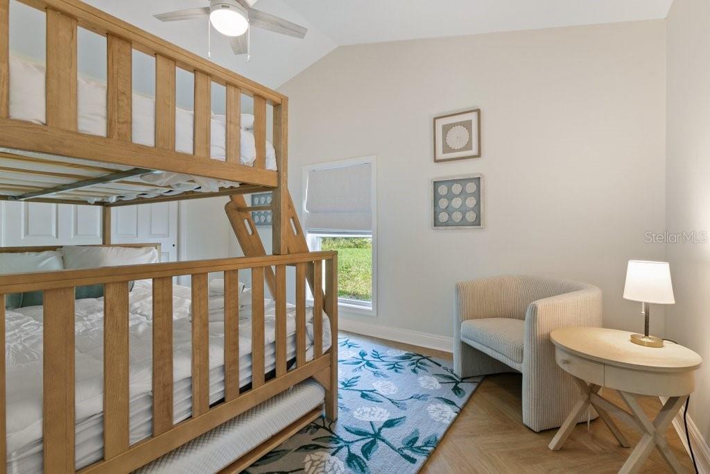 Image 26 of 68 For 77 Aloha Circle