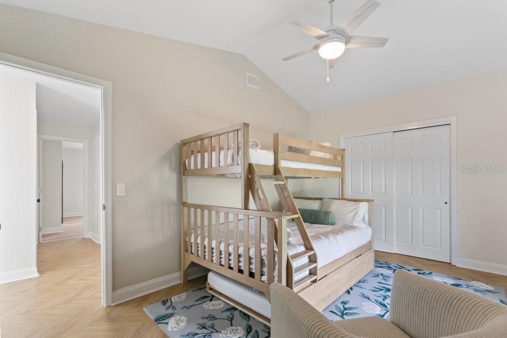 Image 28 of 68 For 77 Aloha Circle