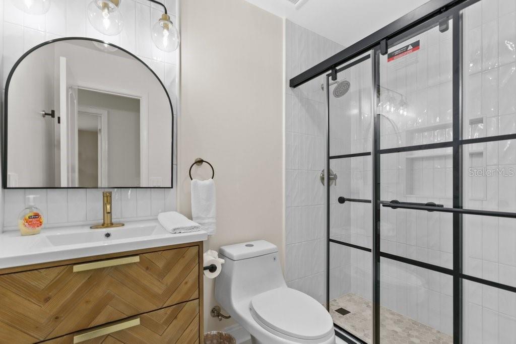 Image 32 of 68 For 77 Aloha Circle