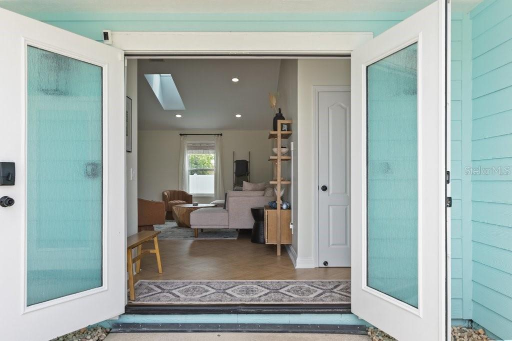 Image 7 of 68 For 77 Aloha Circle