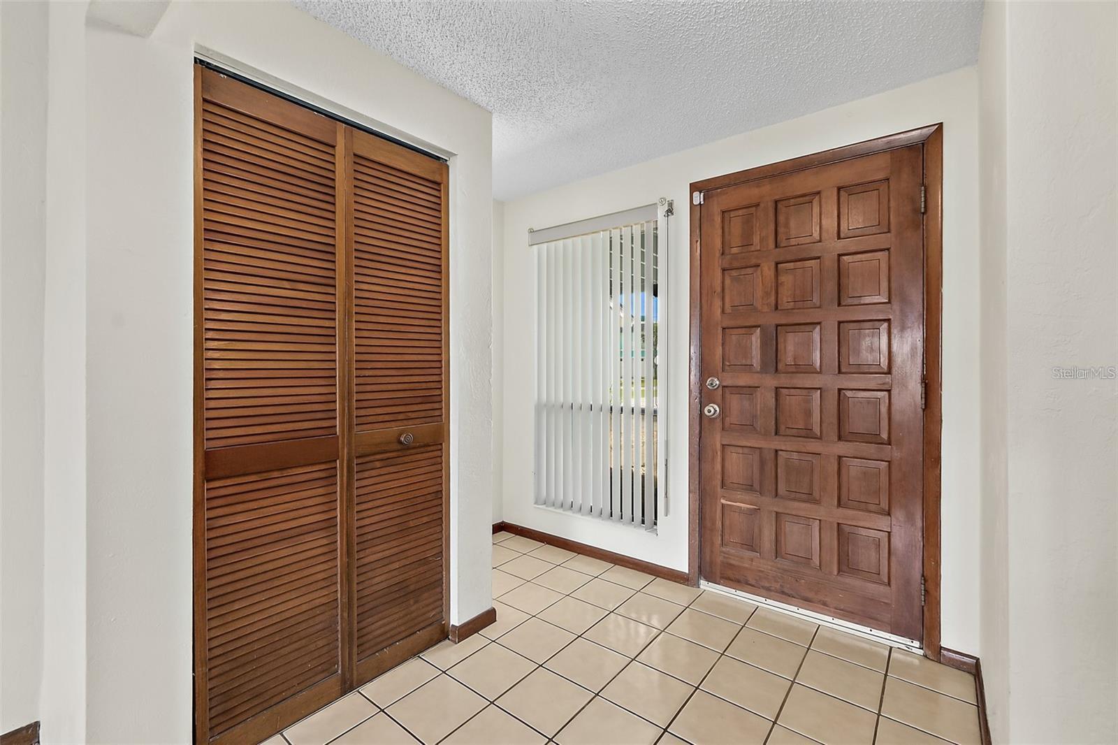 Image 3 of 39 For 1736 Central Avenue