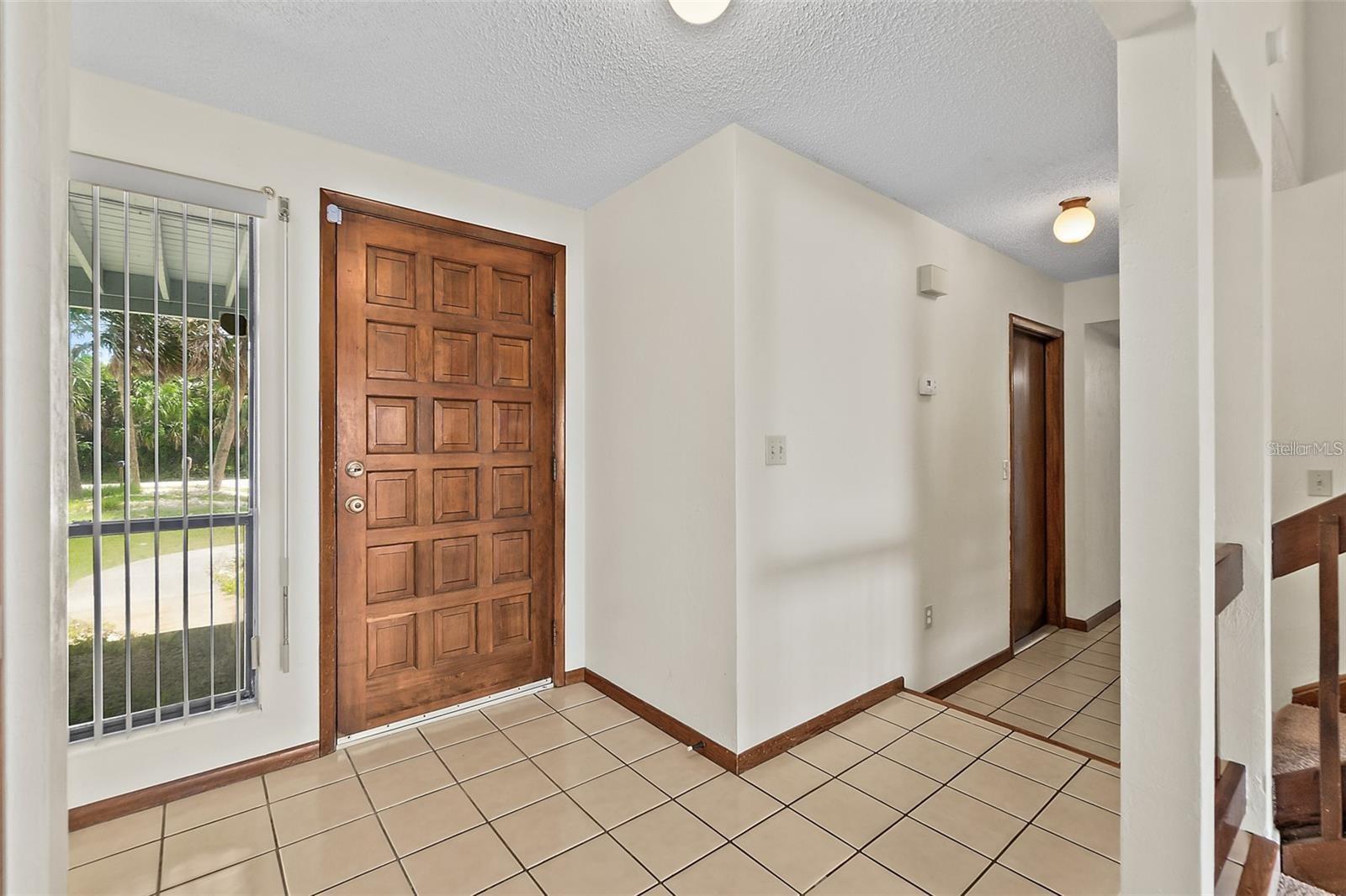 Image 4 of 39 For 1736 Central Avenue