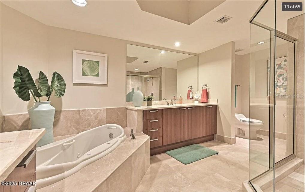 Image 11 of 34 For 231 Riverside Drive 2206