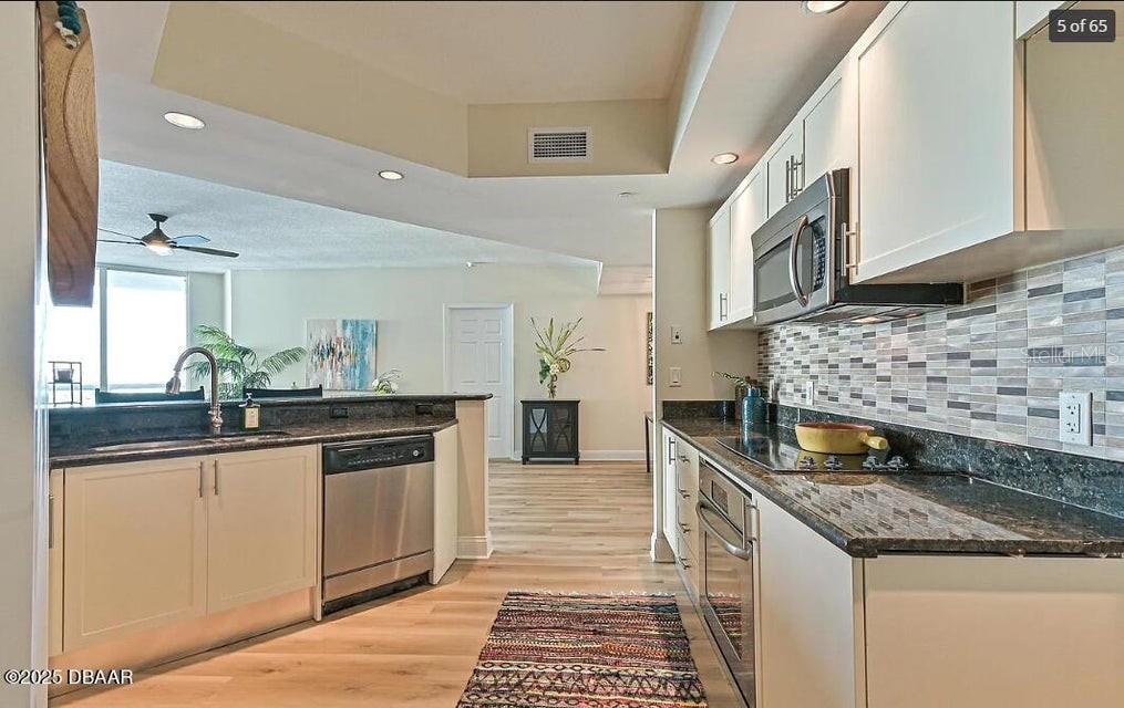 Image 6 of 34 For 231 Riverside Drive 2206