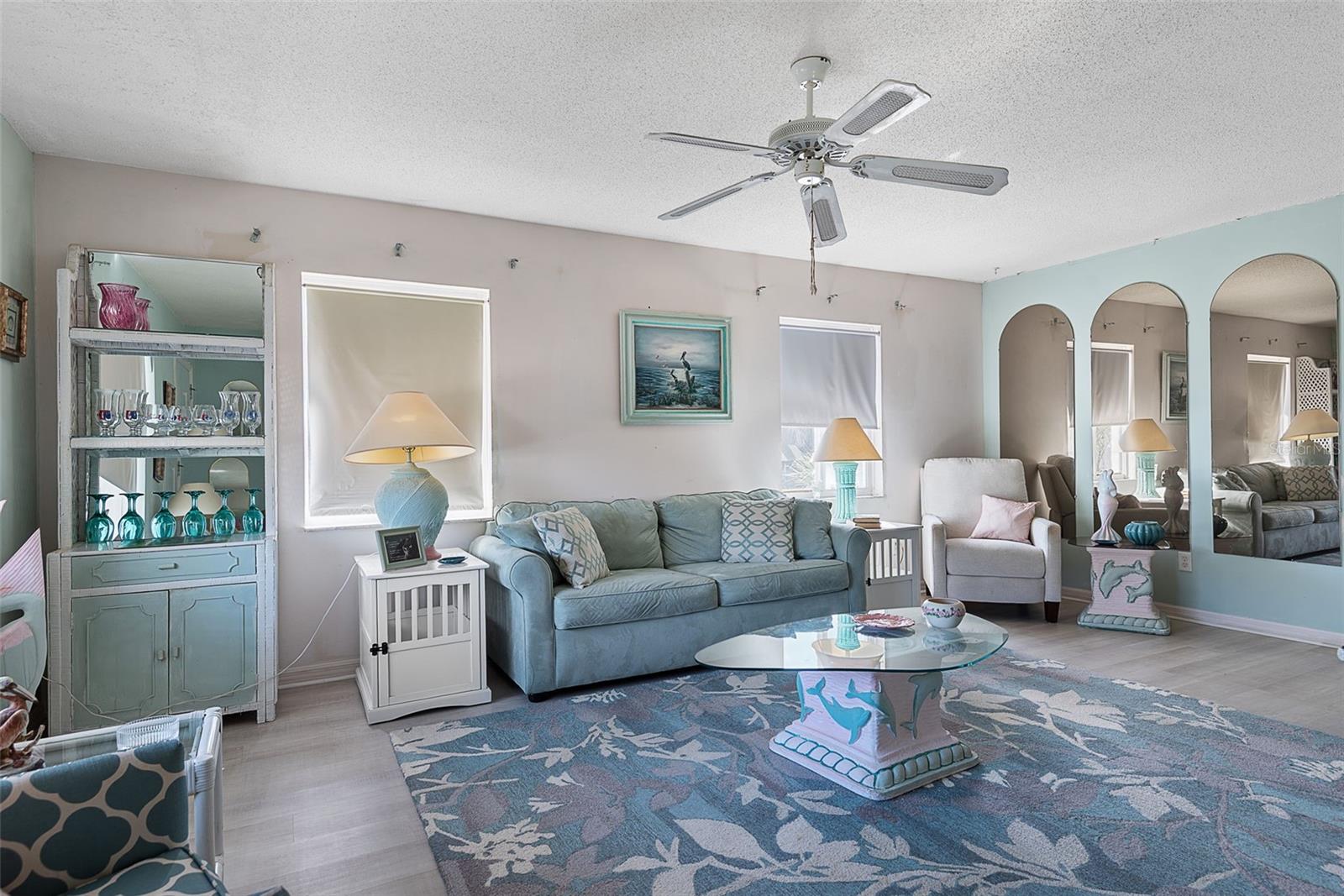 Image 5 of 58 For 2288 Central Avenue