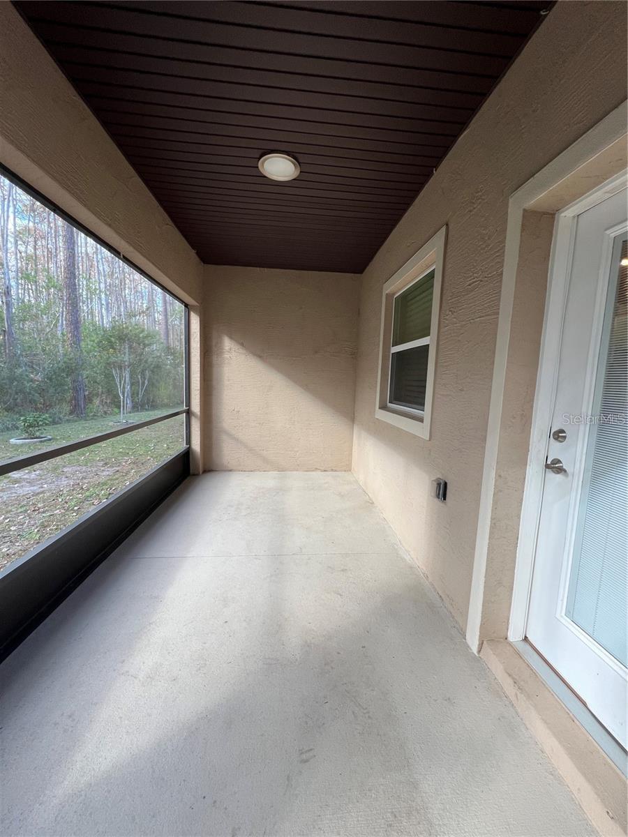 Image 9 of 10 For 11 Ullock Place A