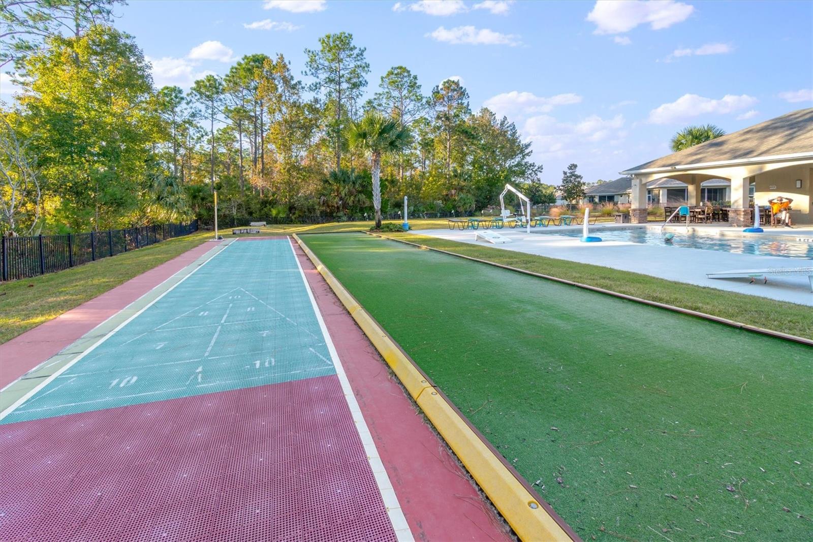 Image 38 of 56 For 76 Park Place Circle