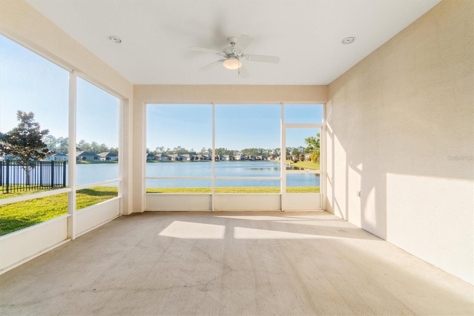 Image 4 of 56 For 76 Park Place Circle