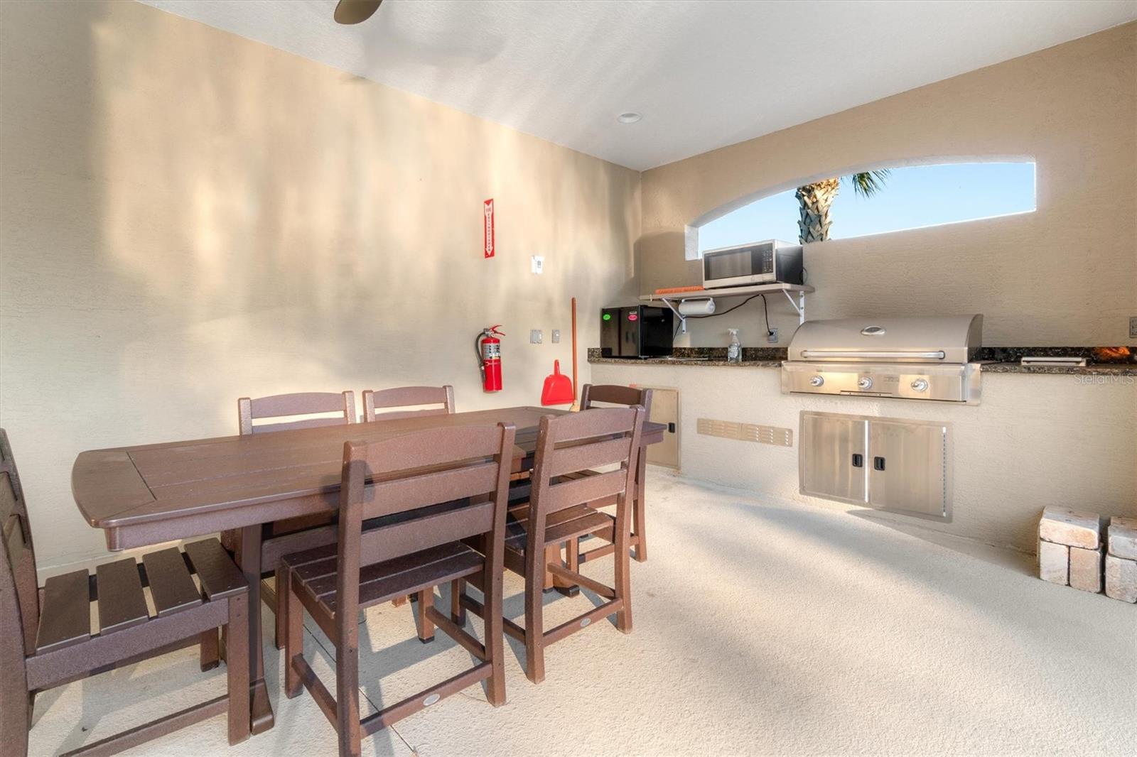 Image 40 of 56 For 76 Park Place Circle