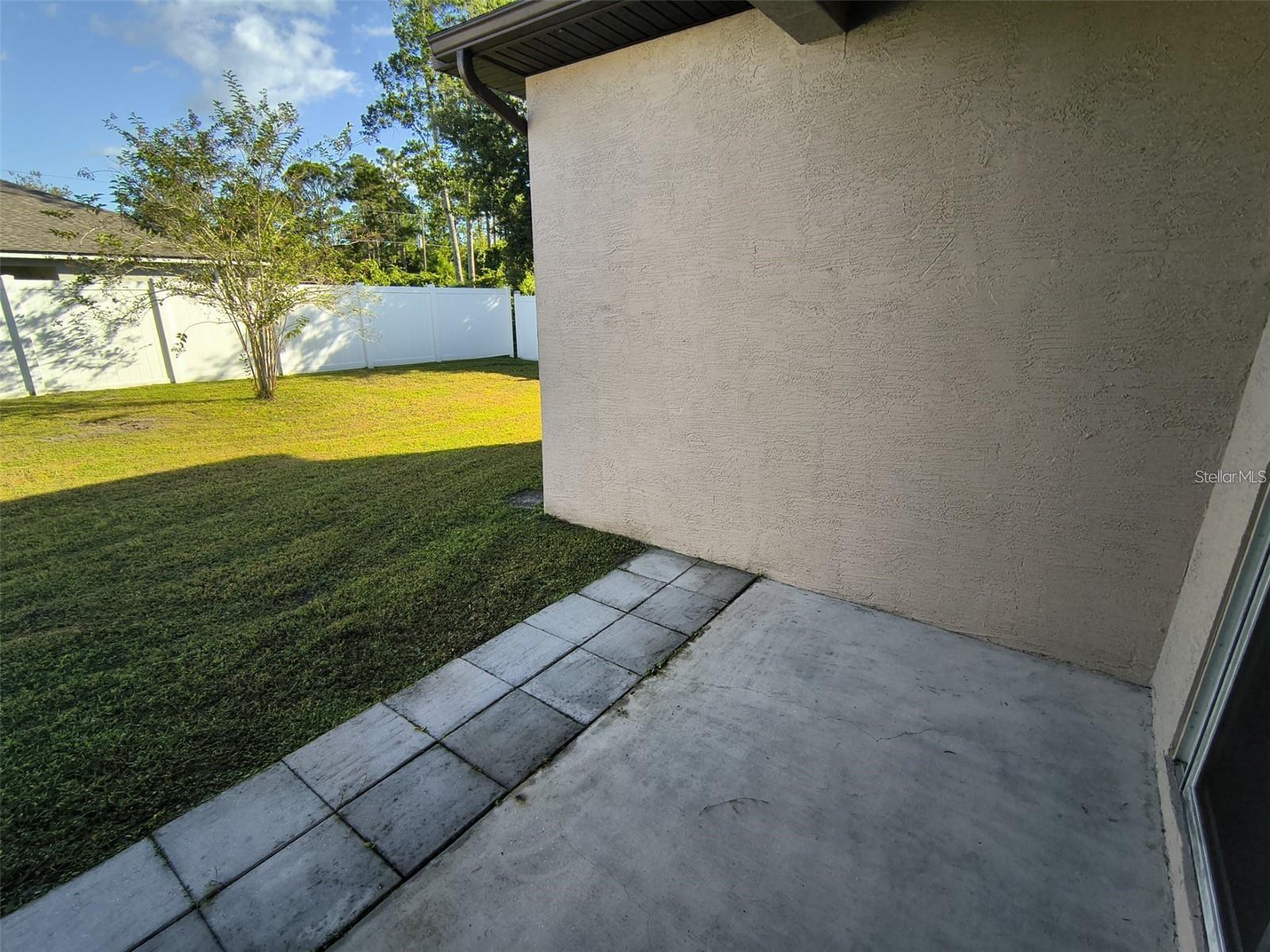 Image 7 of 7 For 13 Wood Amber Lane B