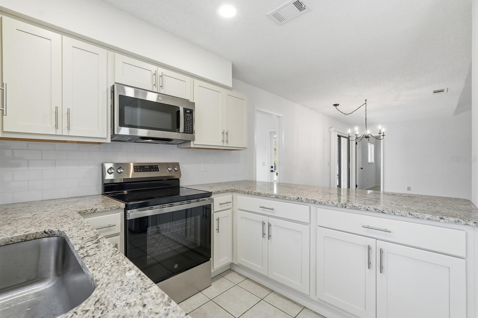 Image 15 of 44 For 100 Westbury Lane