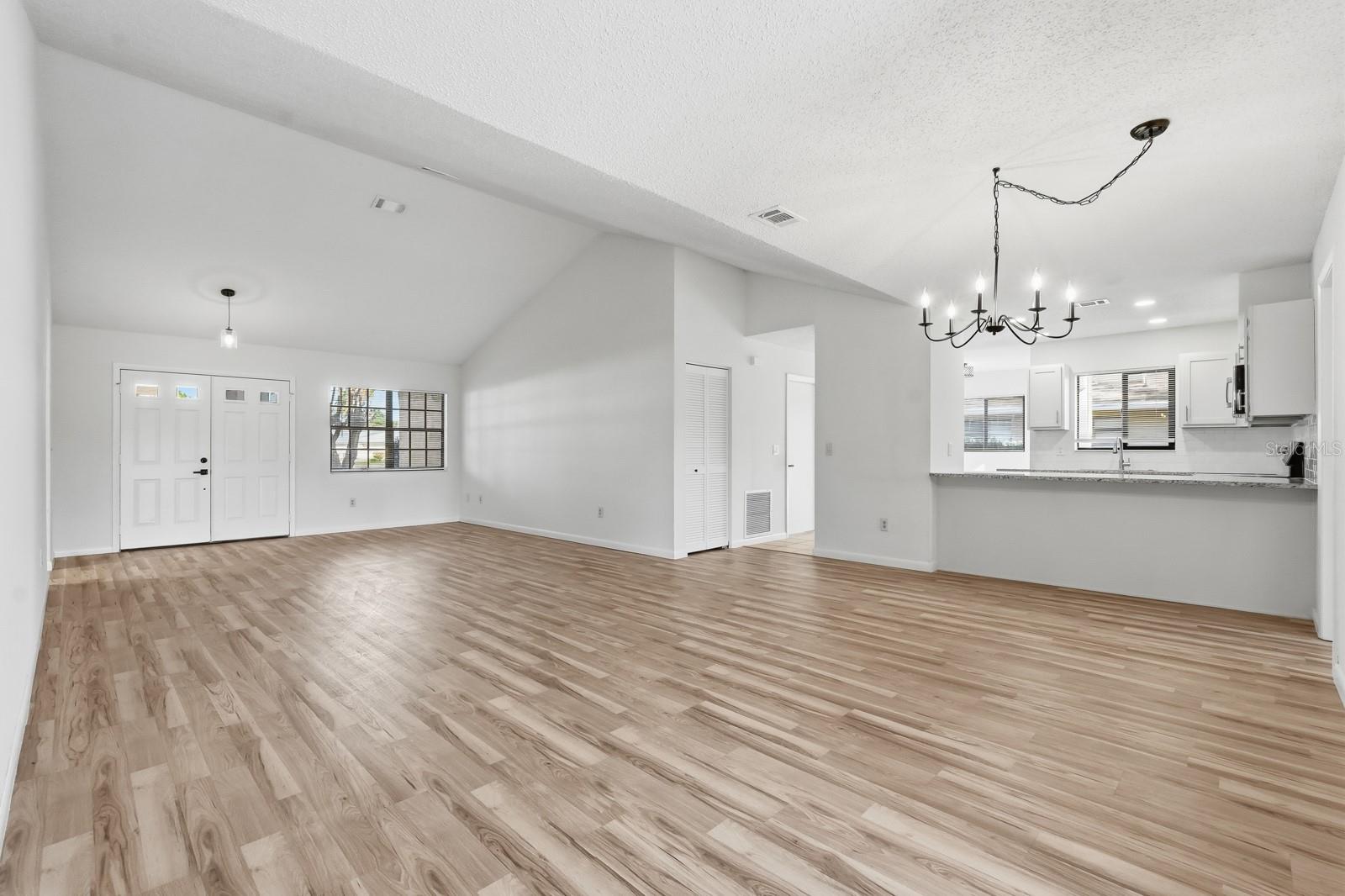 Image 3 of 44 For 100 Westbury Lane