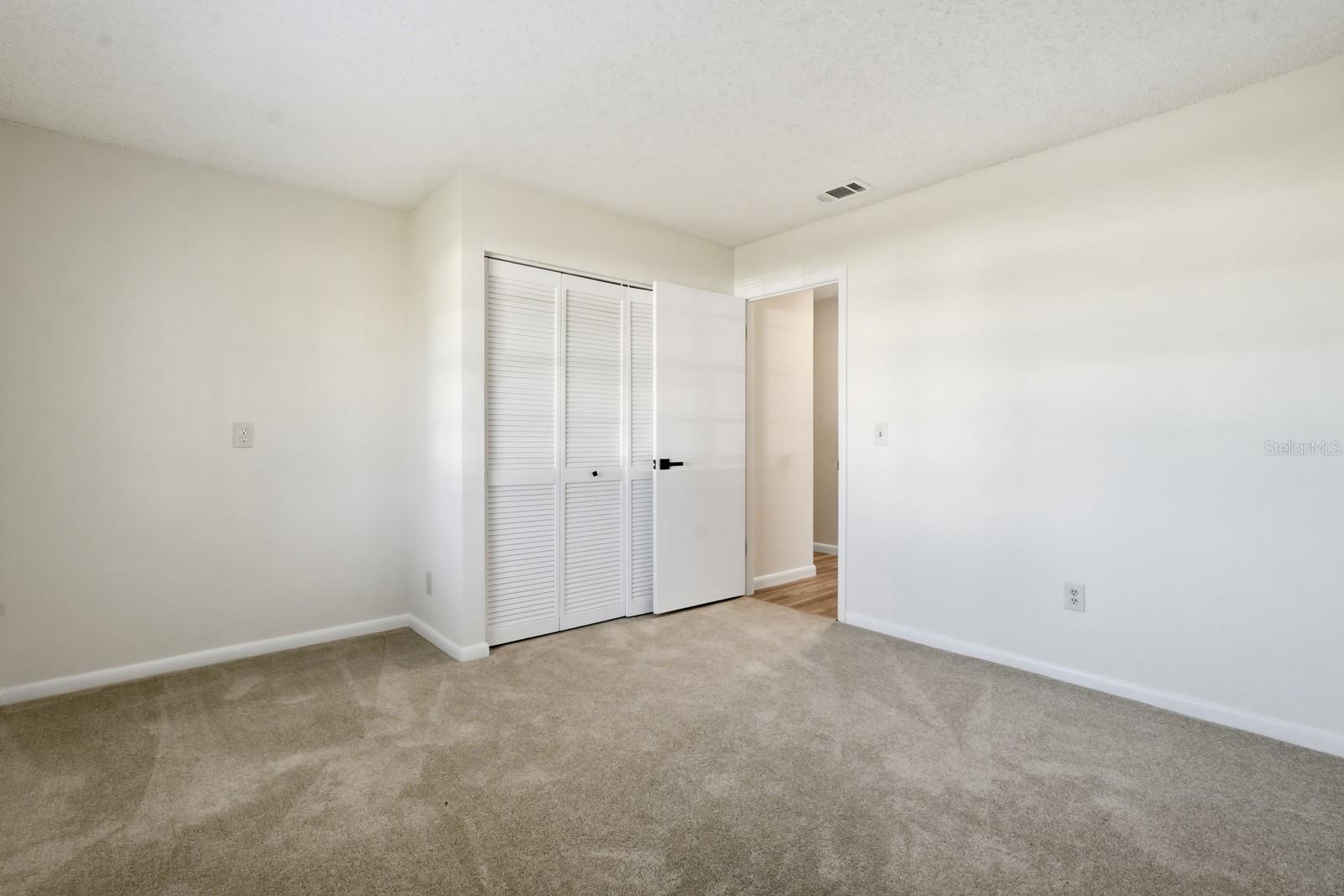 Image 30 of 44 For 100 Westbury Lane