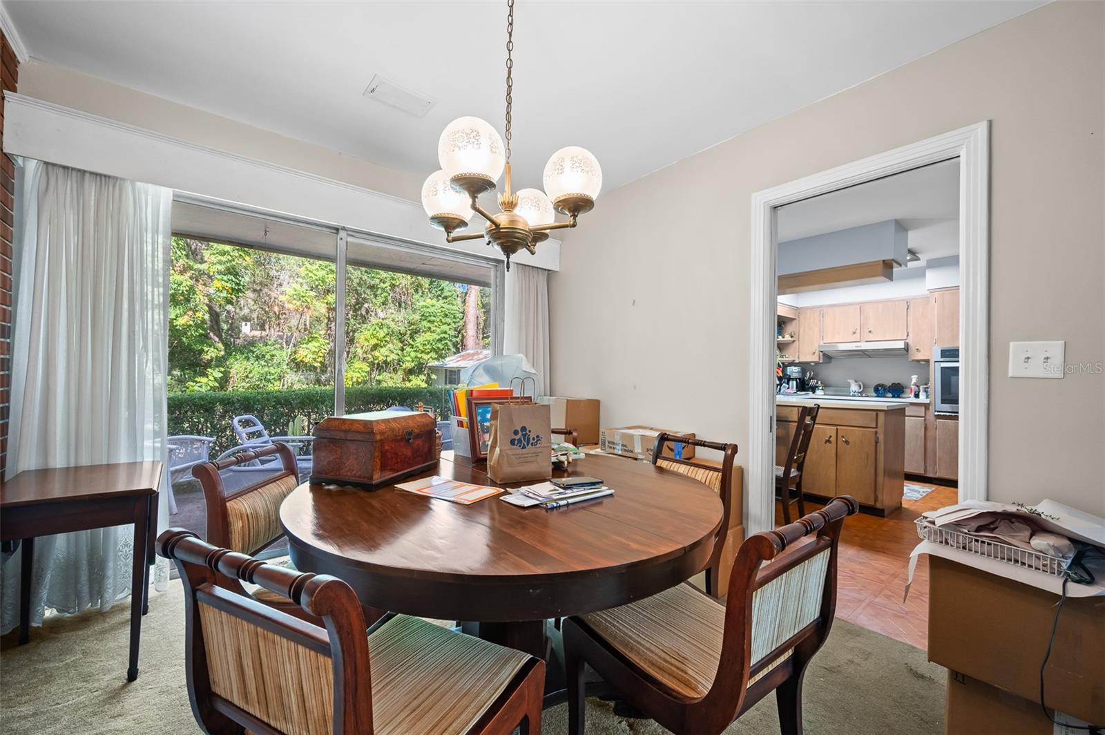 Image 16 of 39 For 2238 16th Avenue