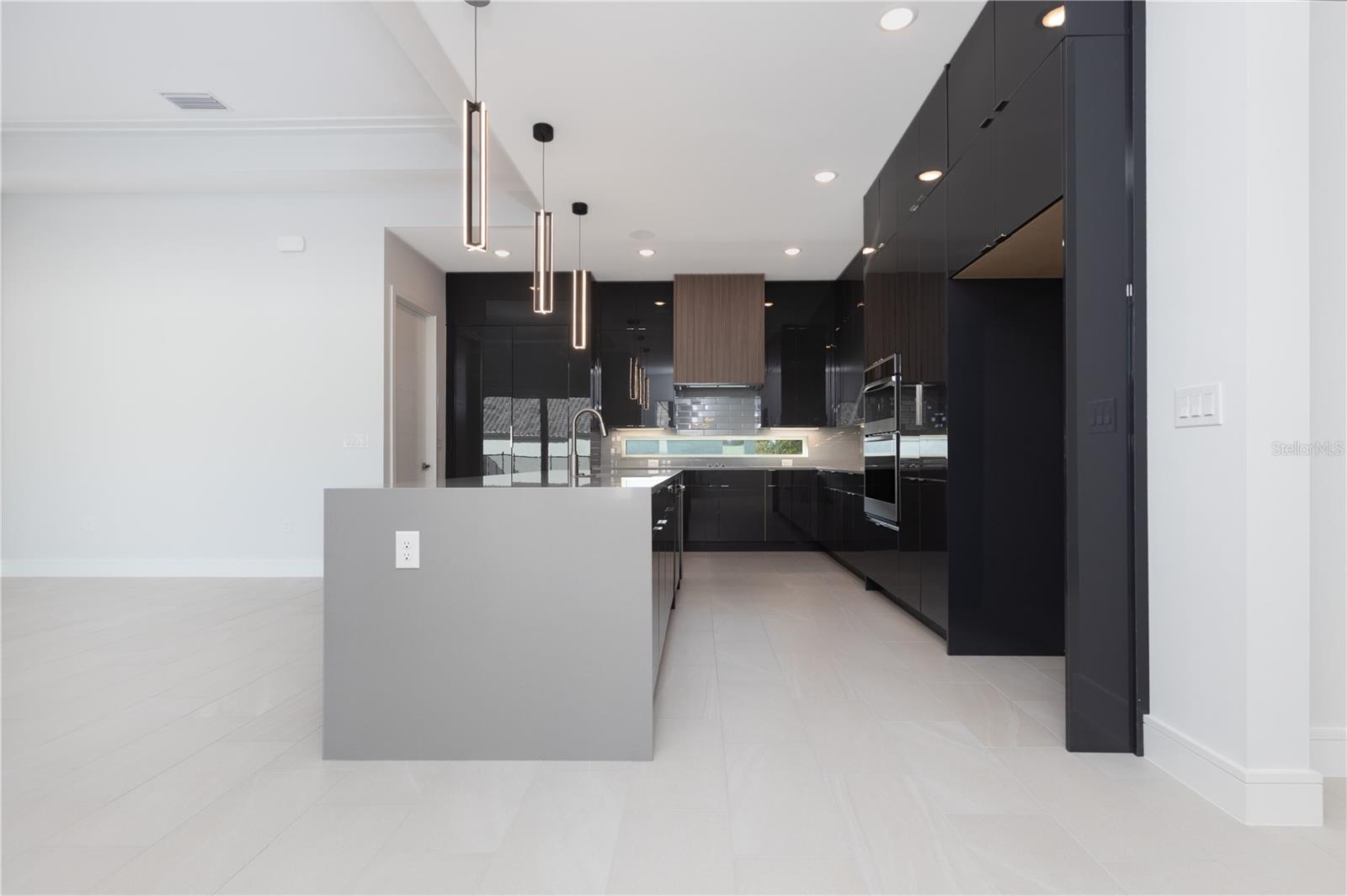 Image 11 of 50 For 109 New Leatherwood Drive