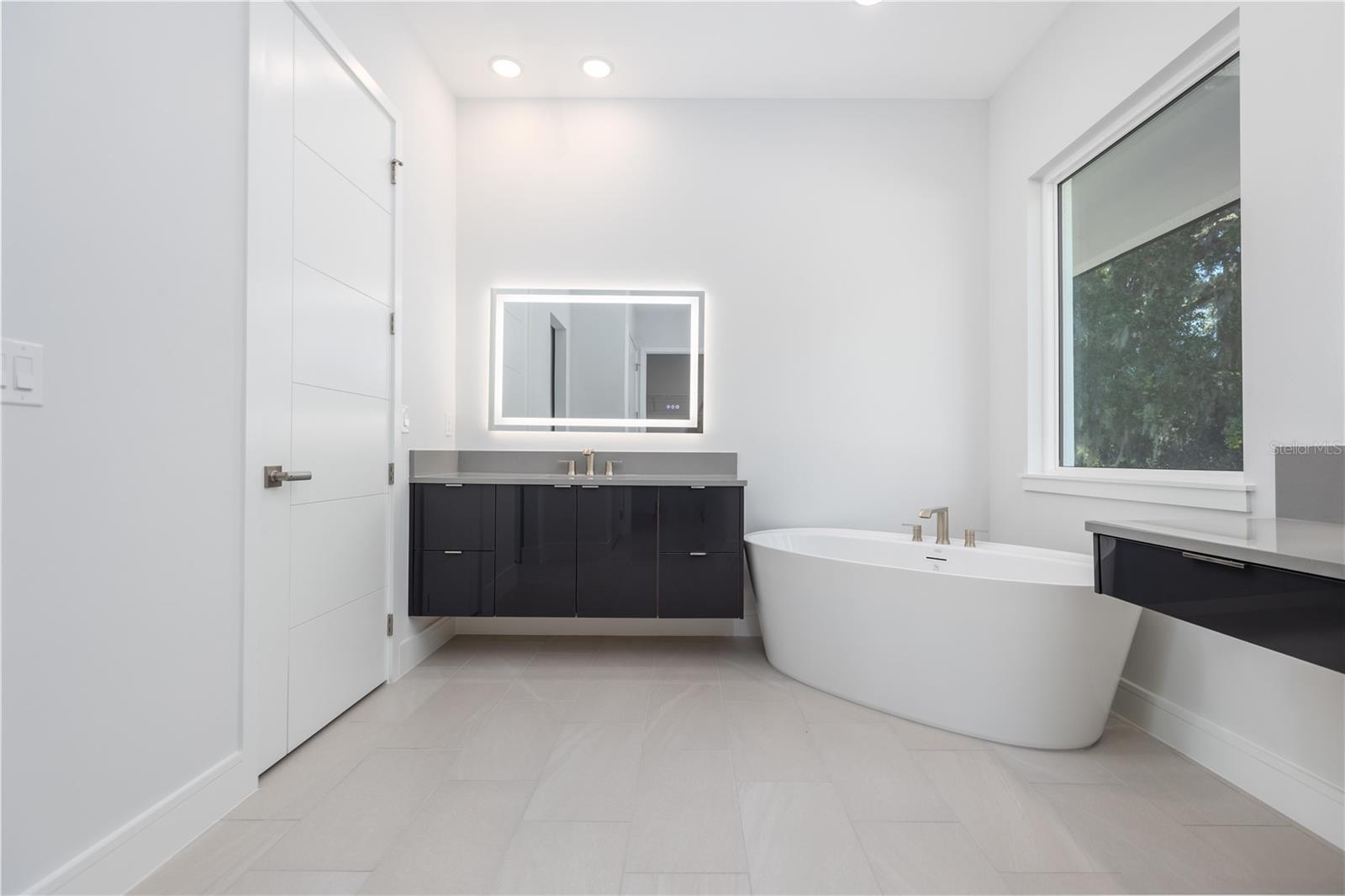 Image 16 of 50 For 109 New Leatherwood Drive