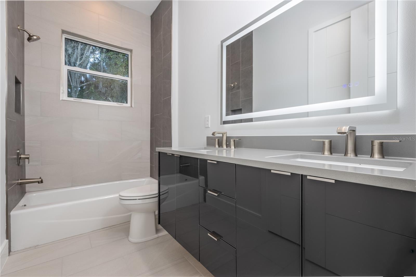 Image 24 of 50 For 109 New Leatherwood Drive