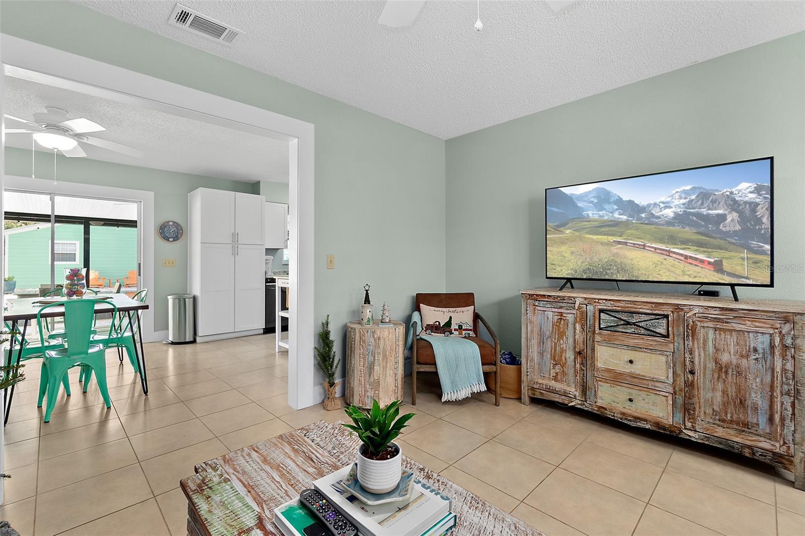 Image 51 of 67 For 1815 Flagler Avenue