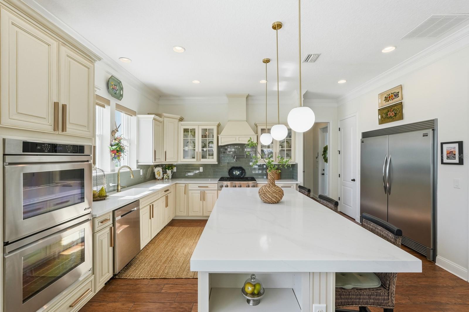 Image 17 of 96 For 31 Beach Haven Parkway