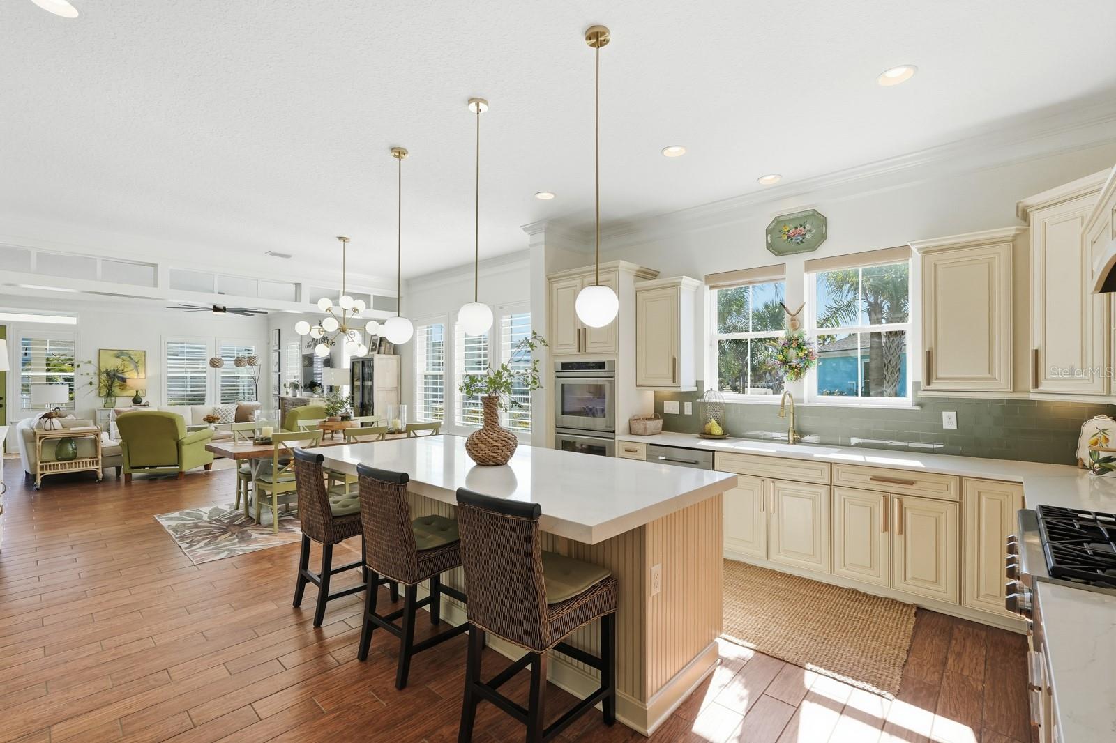 Image 19 of 96 For 31 Beach Haven Parkway