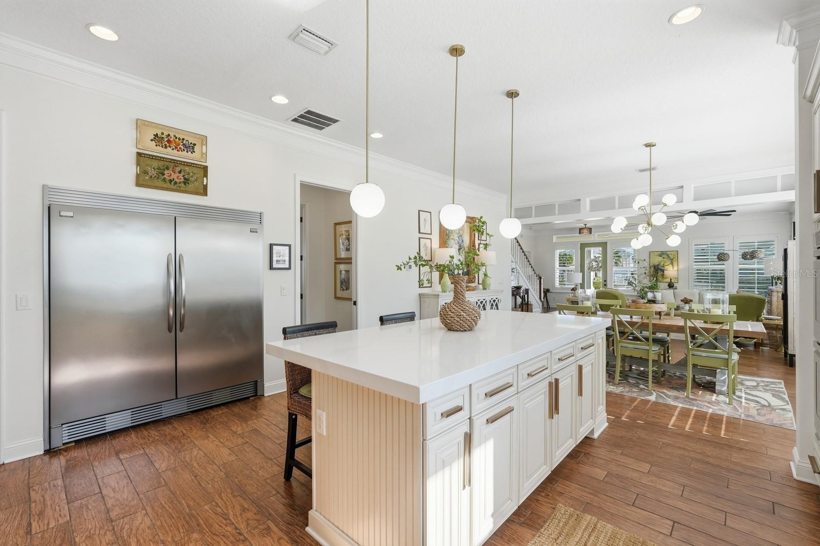 Image 21 of 96 For 31 Beach Haven Parkway