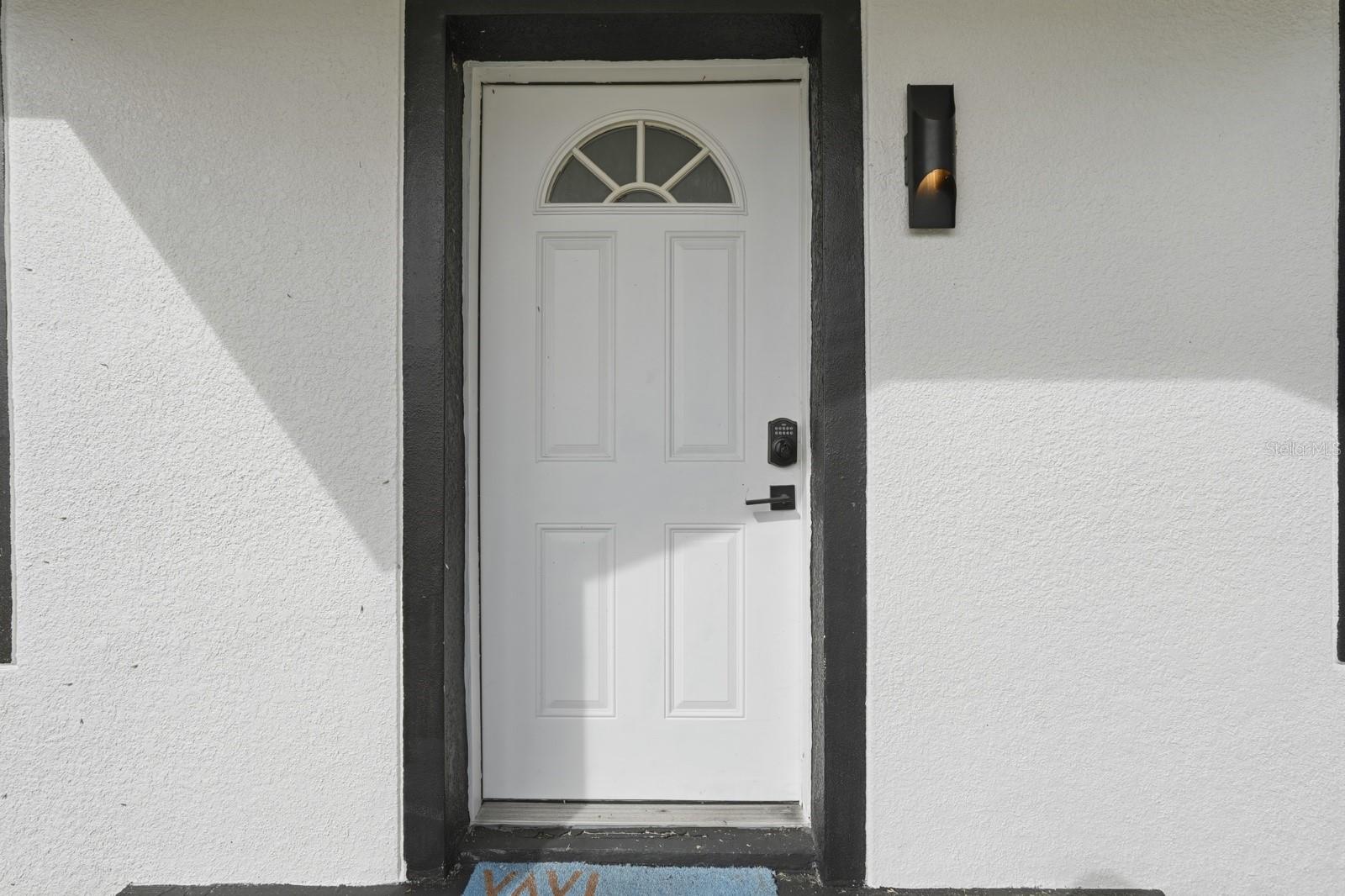 Image 21 of 47 For 572 Magnolia Avenue