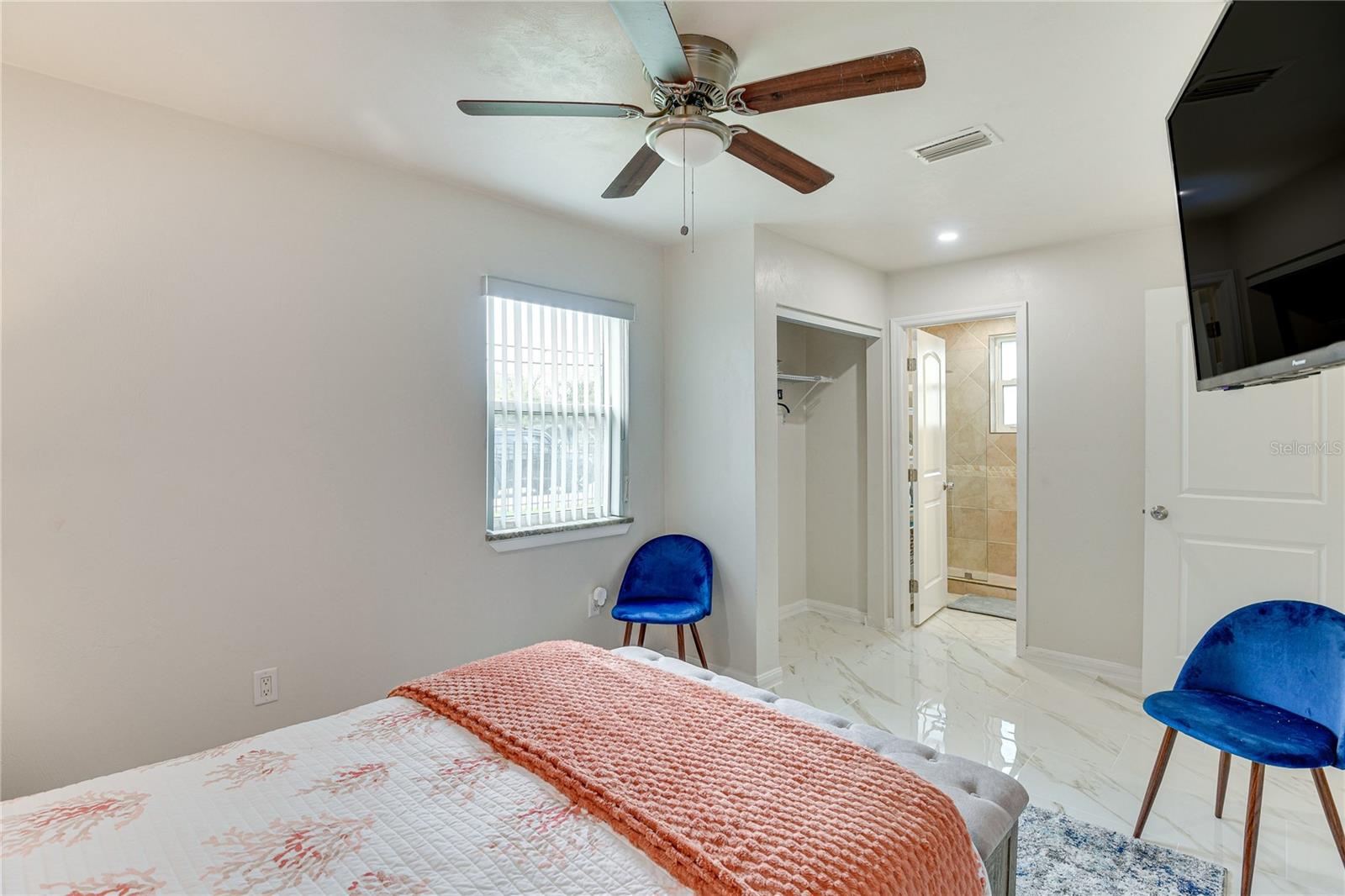 Image 31 of 47 For 572 Magnolia Avenue