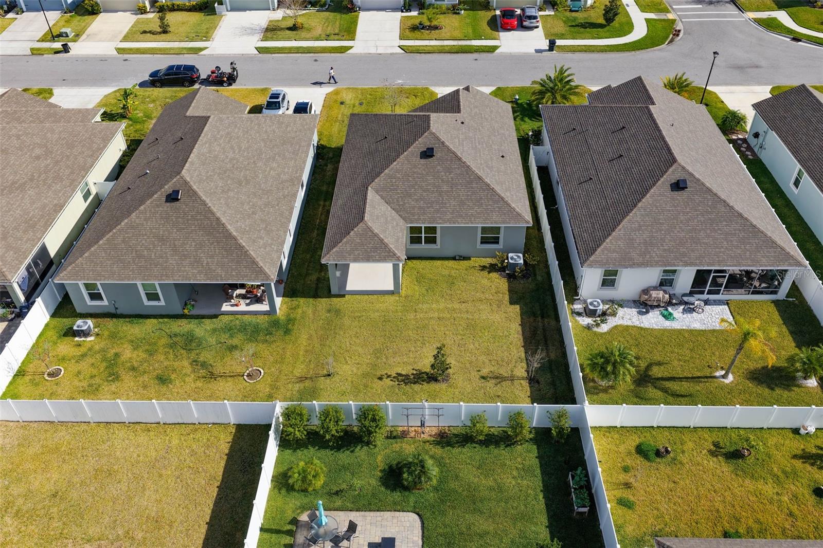 Image 41 of 59 For 3 Oakleaf Way