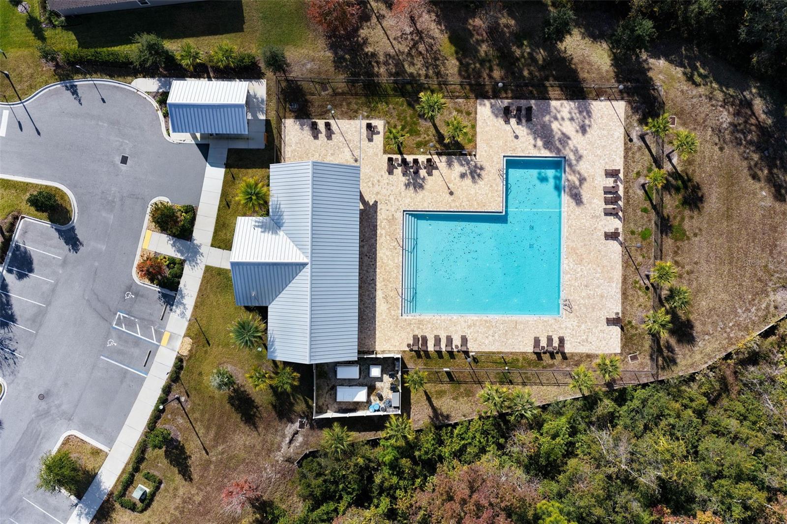 Image 47 of 59 For 3 Oakleaf Way