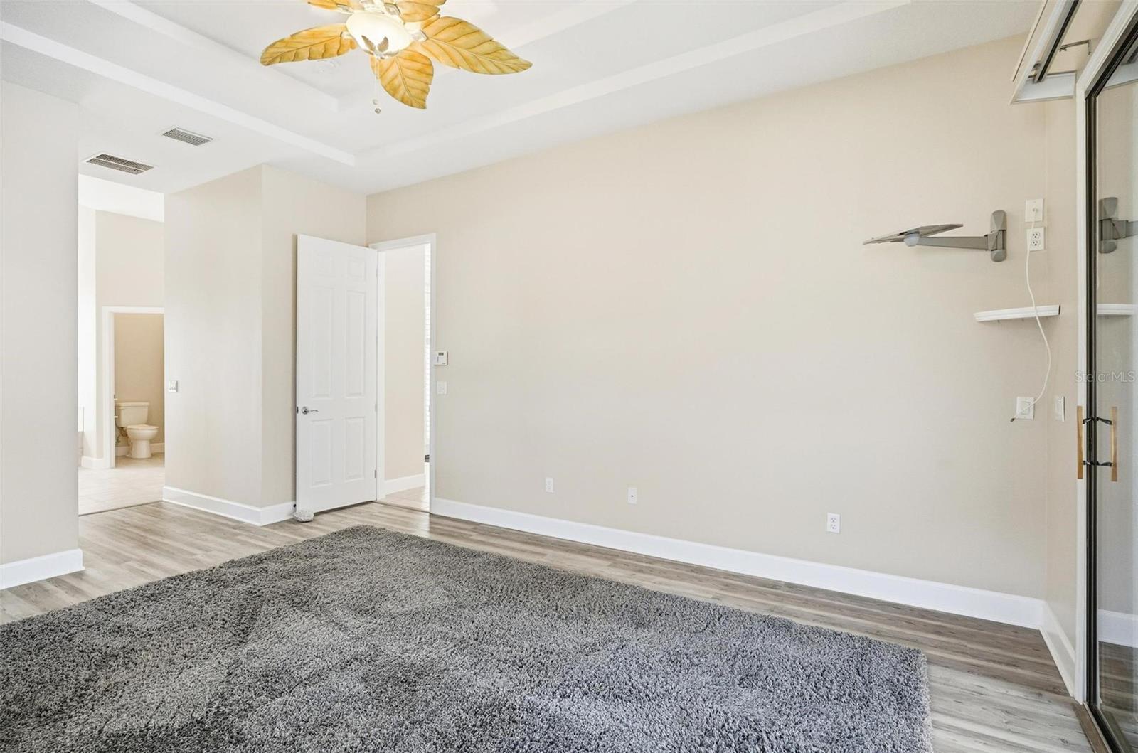 Image 21 of 99 For 23 Village Parkway