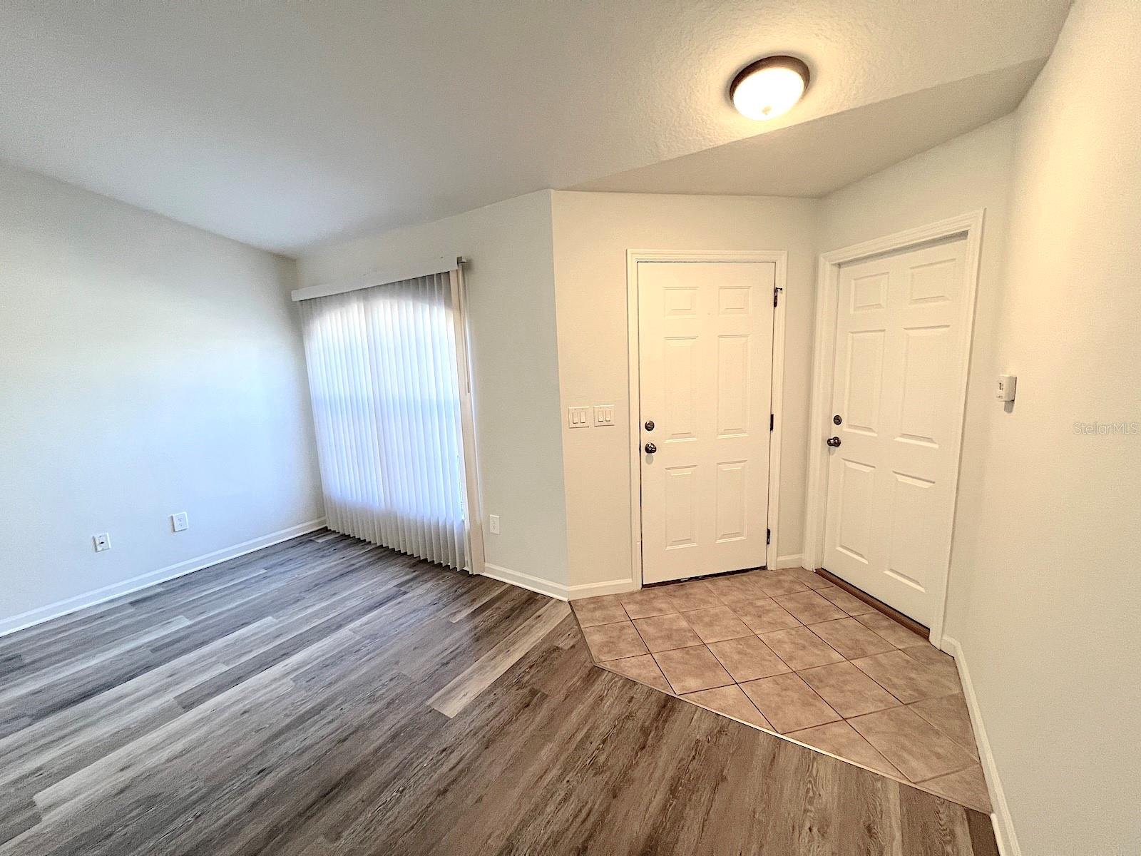 Image 11 of 37 For 20 Plateau Lane A