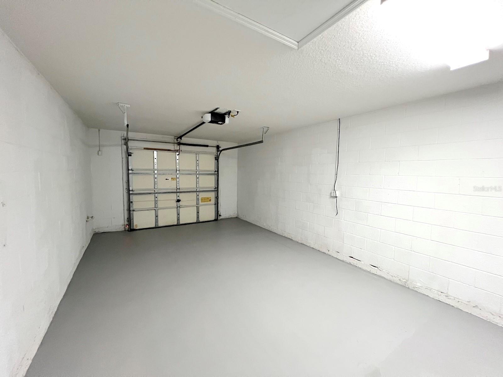 Image 31 of 37 For 20 Plateau Lane A