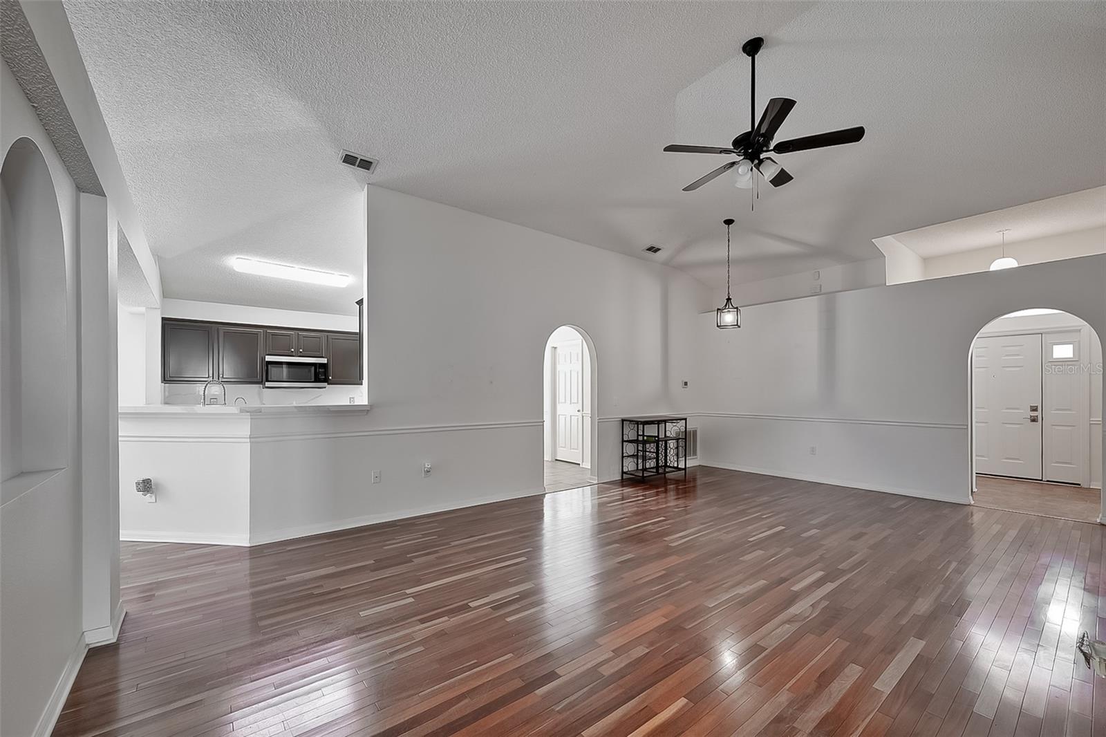 Image 15 of 40 For 3204 Carlotta Road