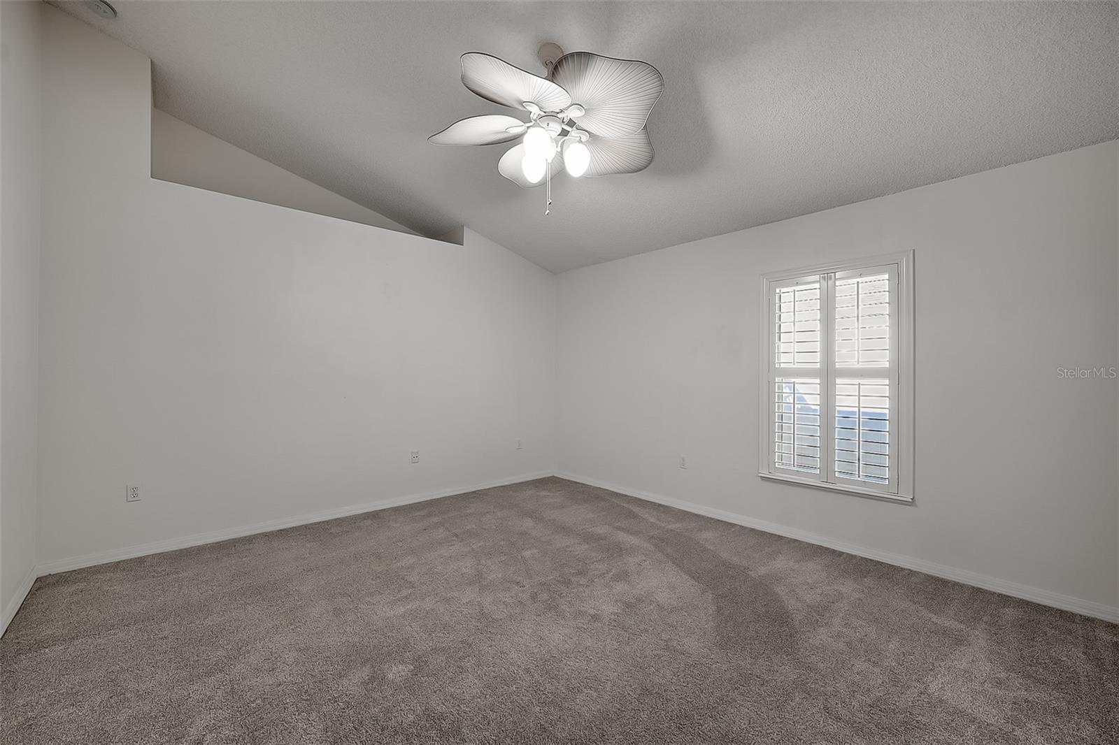 Image 17 of 40 For 3204 Carlotta Road