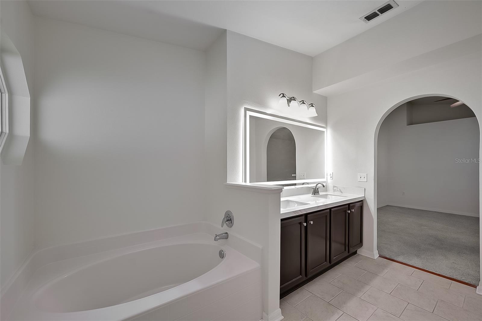 Image 21 of 40 For 3204 Carlotta Road