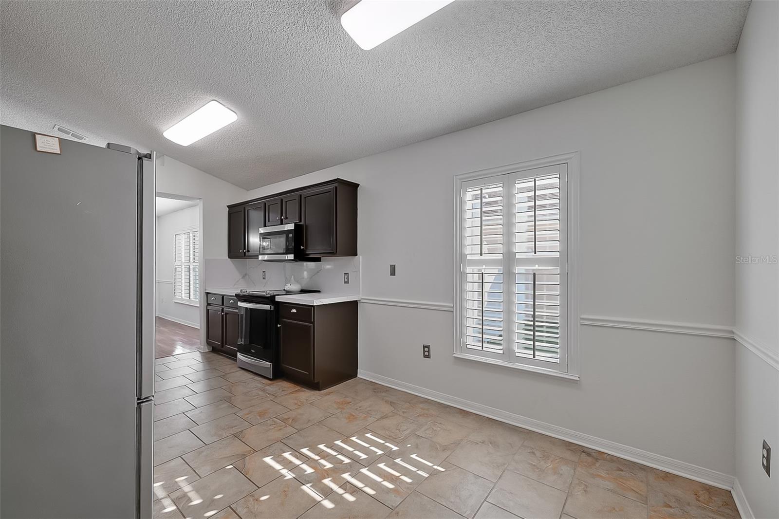 Image 24 of 40 For 3204 Carlotta Road