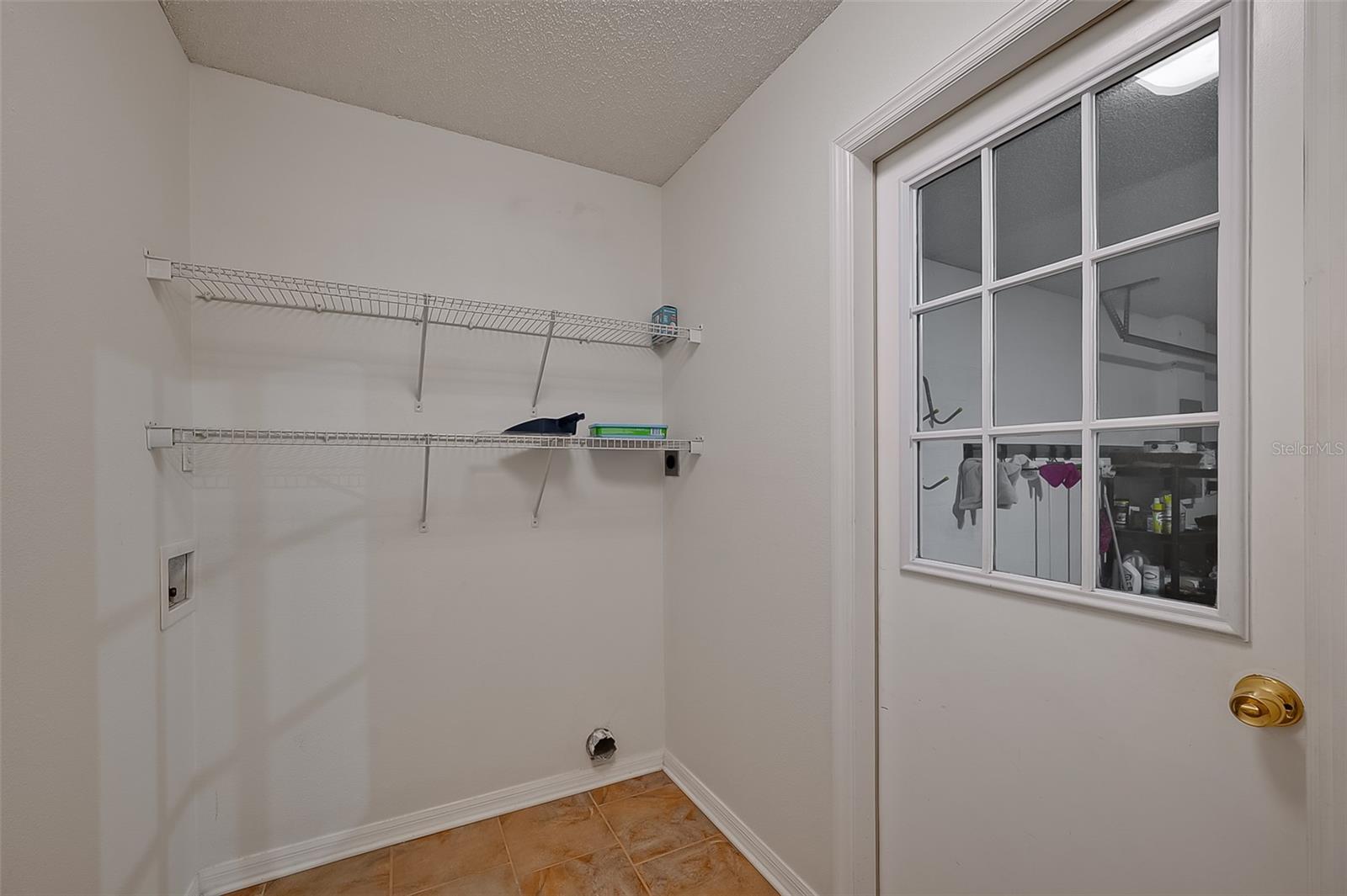 Image 32 of 40 For 3204 Carlotta Road