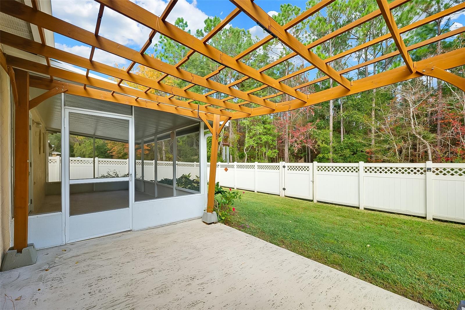 Image 34 of 40 For 3204 Carlotta Road