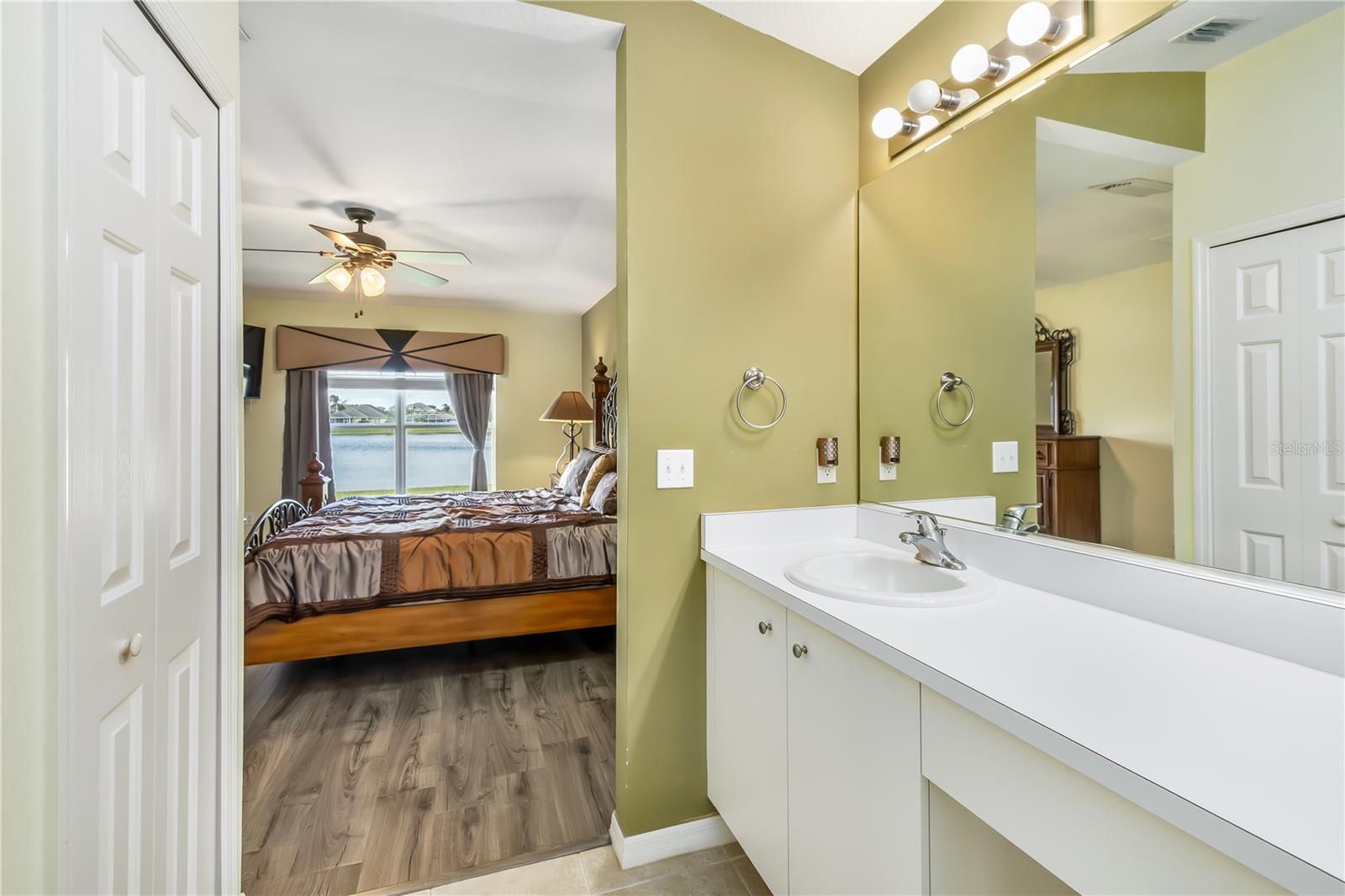 Image 15 of 27 For 6820 Amici Court