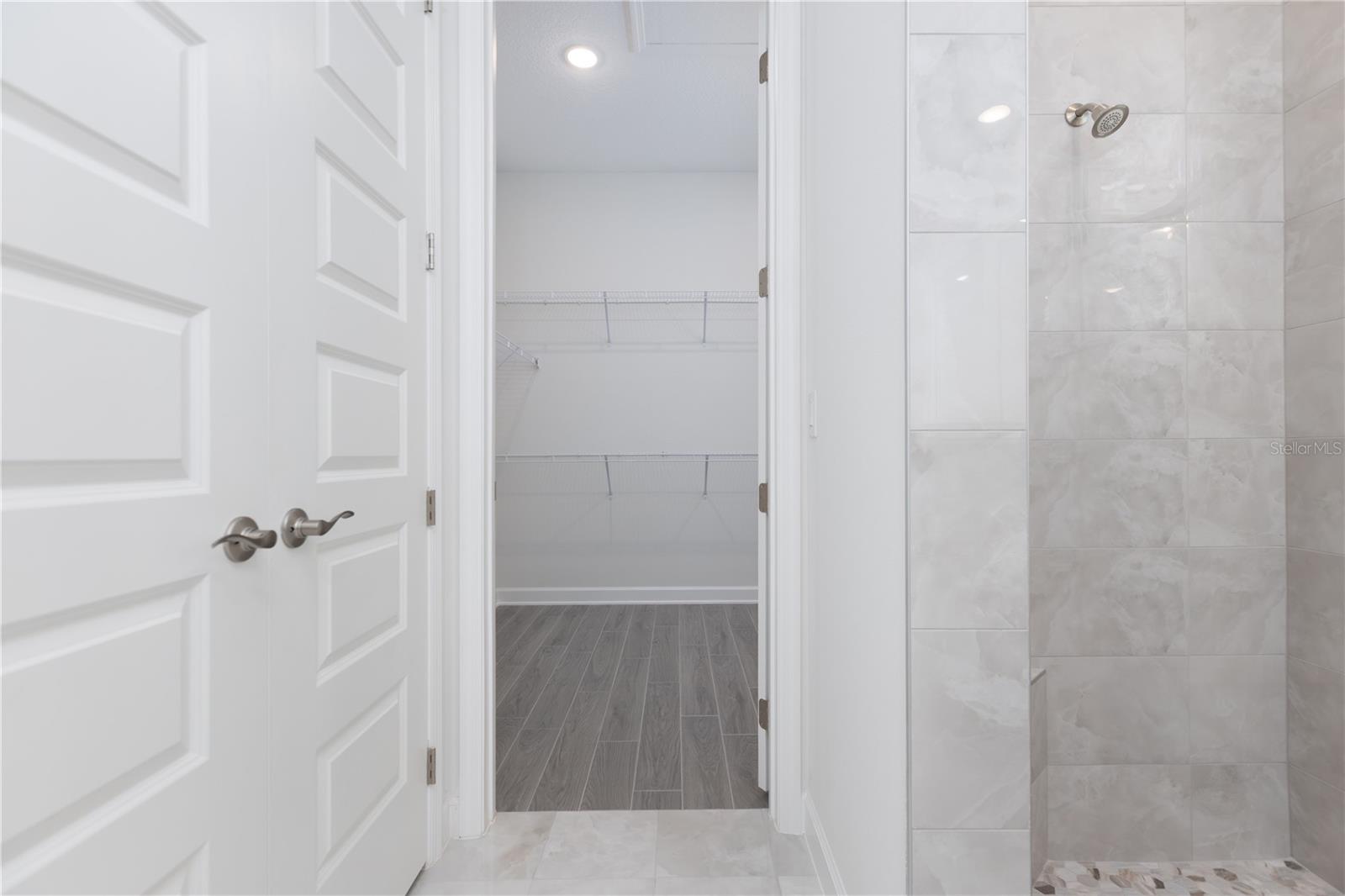 Image 18 of 40 For 106 New Leatherwood Drive