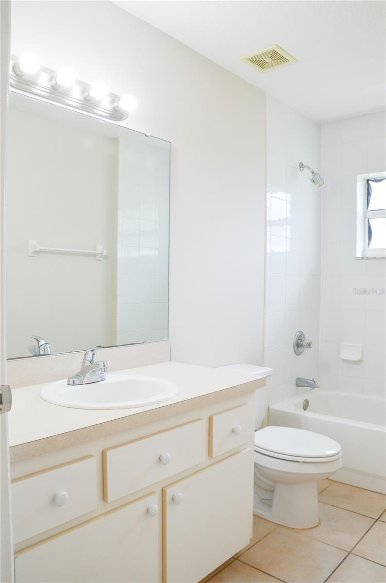 Image 12 of 24 For 33 Pine Haven Drive B