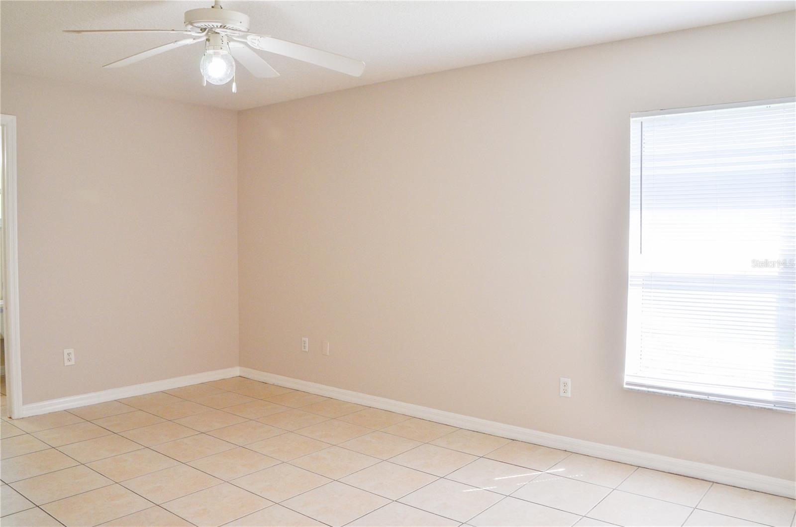 Image 15 of 24 For 33 Pine Haven Drive B