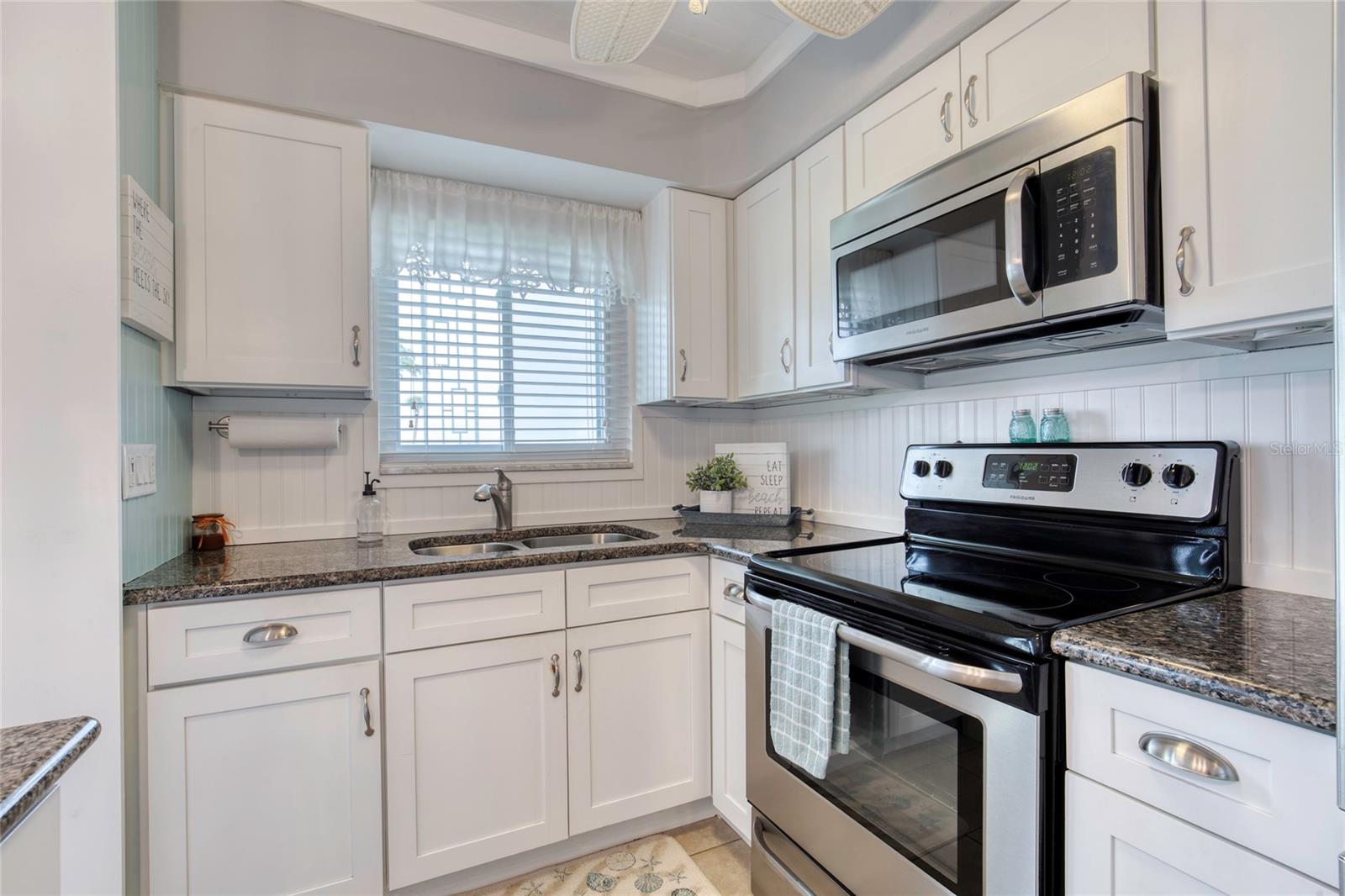 Image 12 of 53 For 3013 Halifax Avenue B3