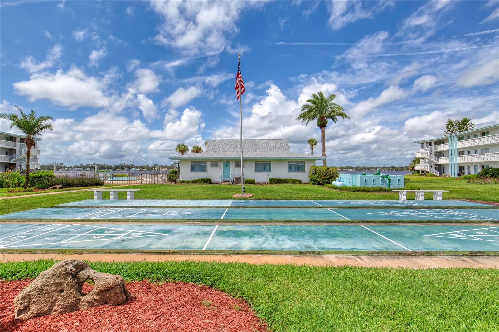 Image 21 of 53 For 3013 Halifax Avenue B3