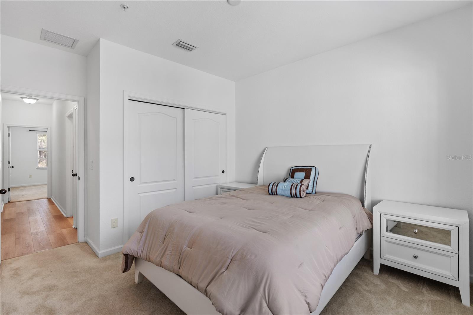 Image 11 of 60 For 215 Bayberry Circle 605