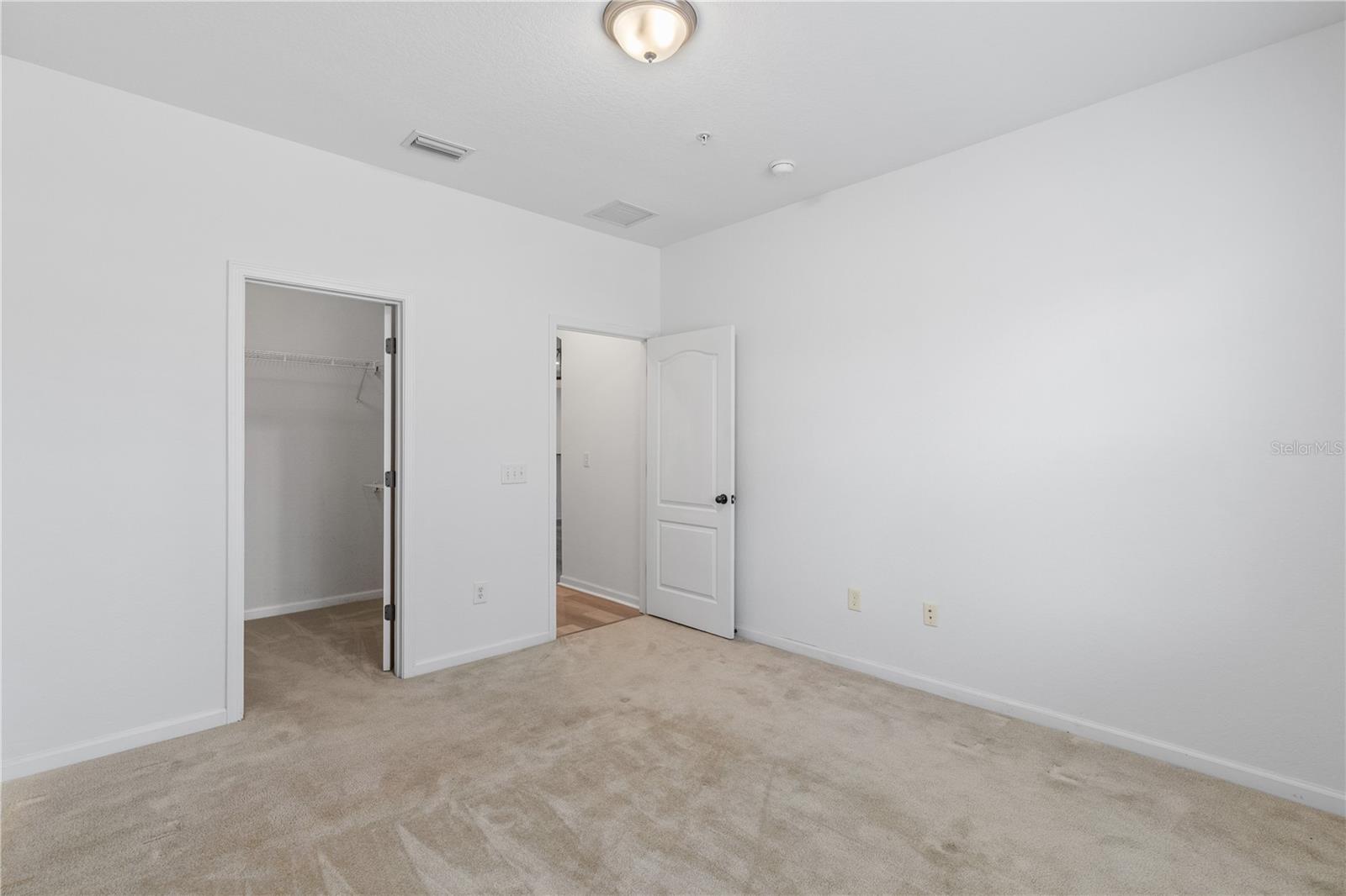 Image 13 of 60 For 215 Bayberry Circle 605