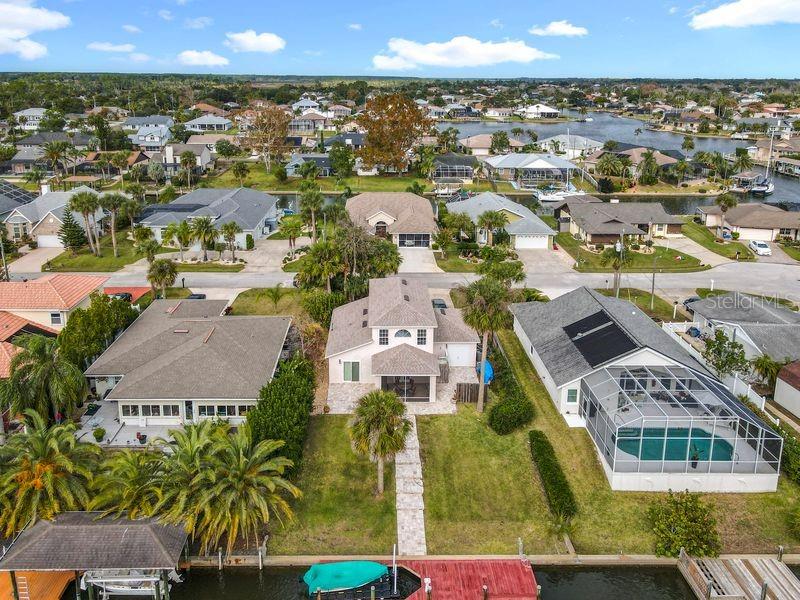 Image 33 of 37 For 14 Cedarview Court